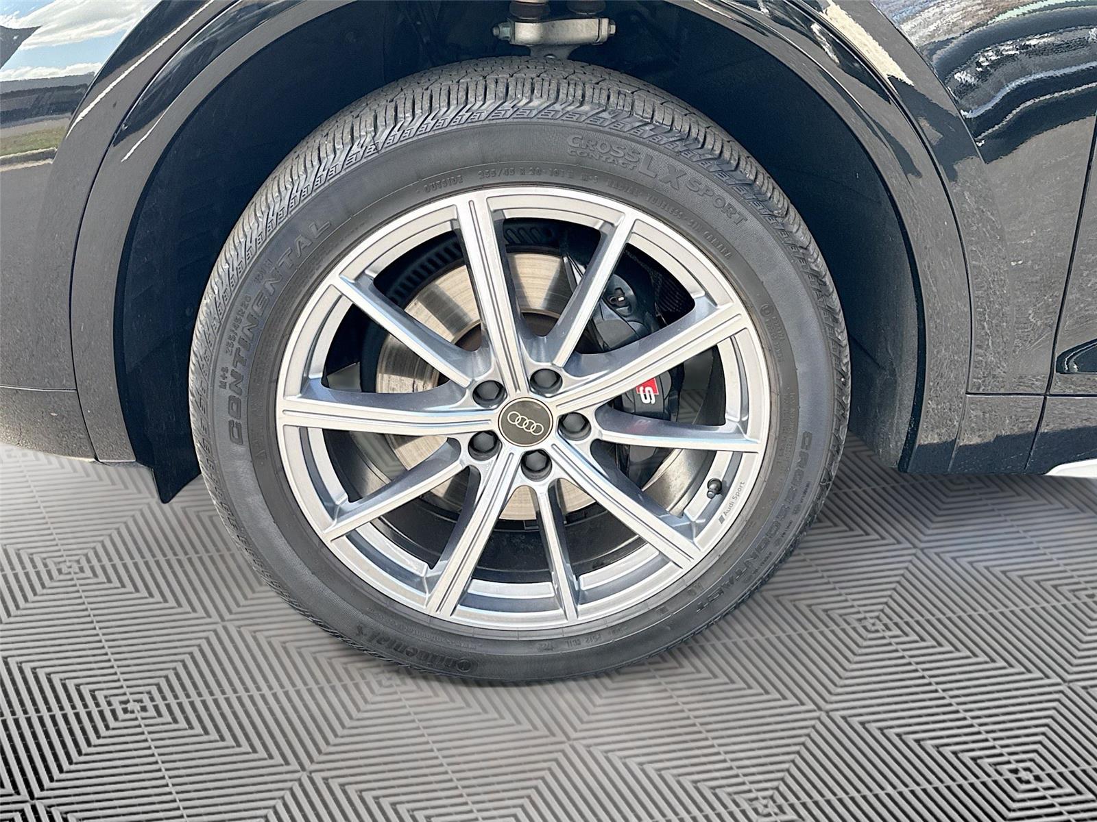 2022 Audi SQ5 Premium Plus