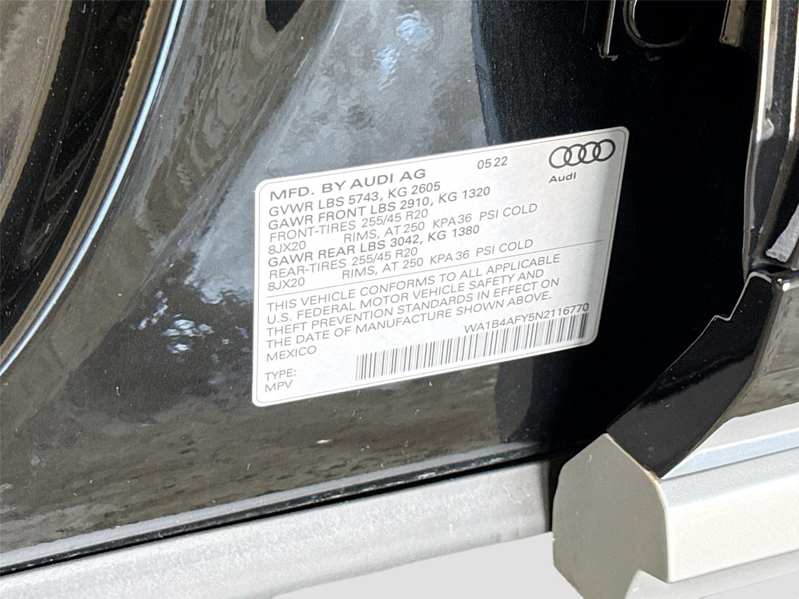 2022 Audi SQ5 Premium Plus