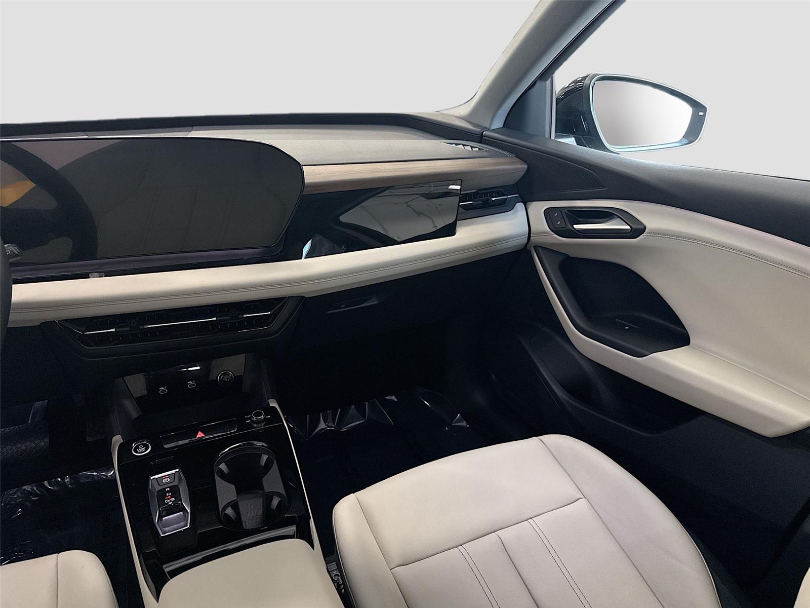 2025 Audi Q6 e-tron Premium