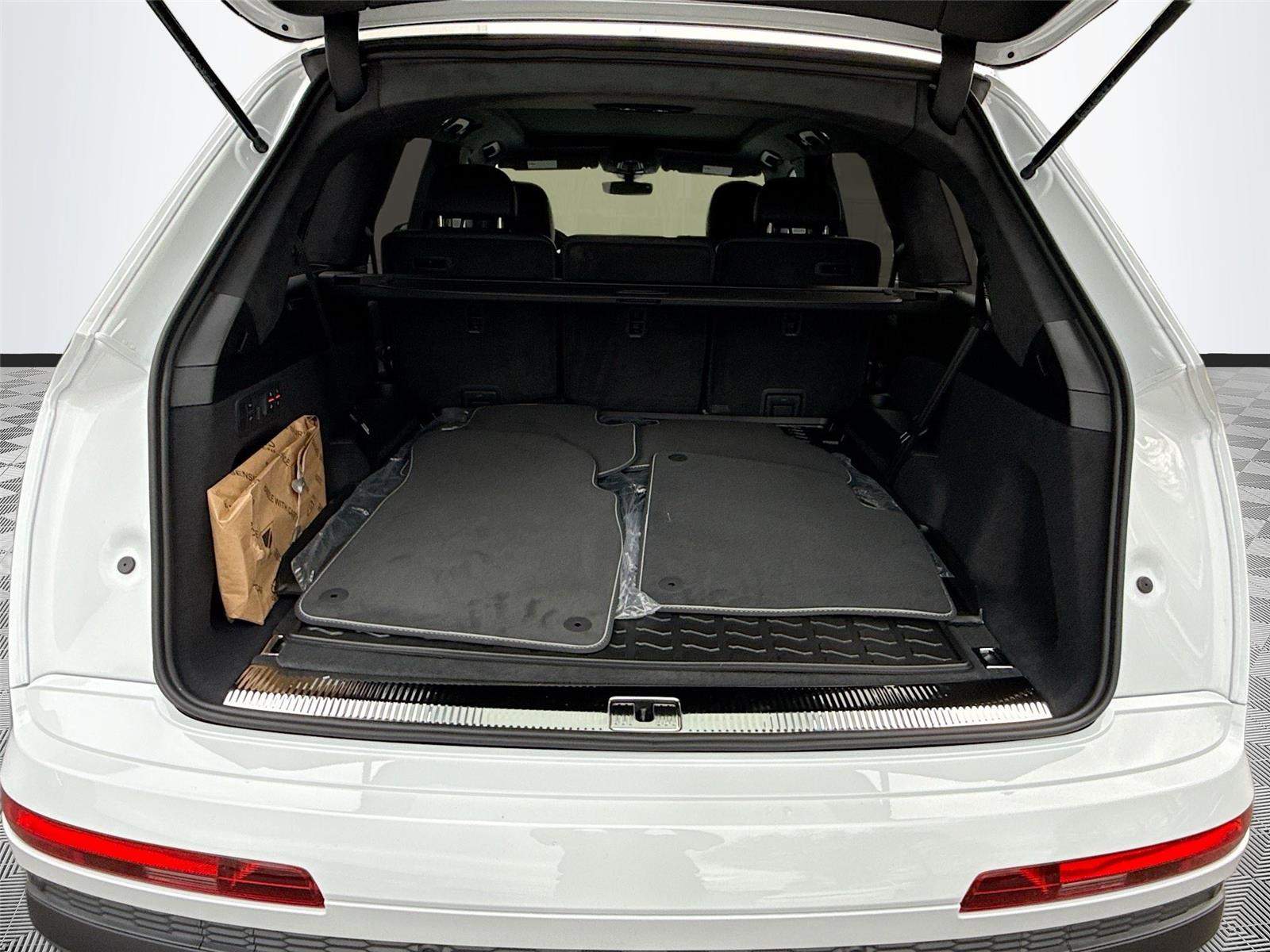 2026 Audi Q7 Prestige
