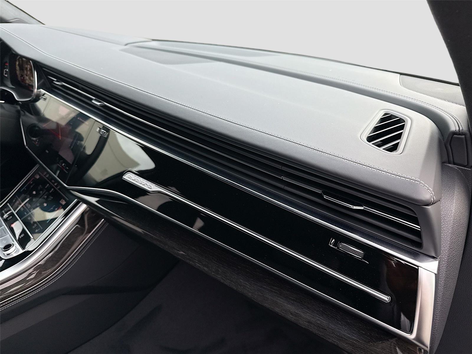2026 Audi Q7 Prestige