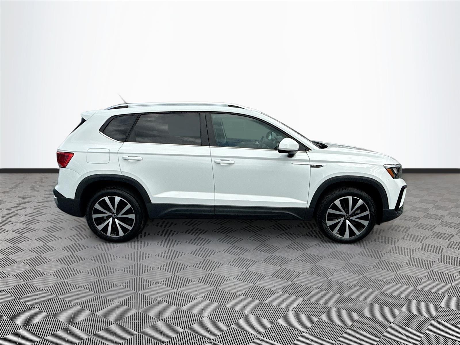 2022 Volkswagen Taos SE