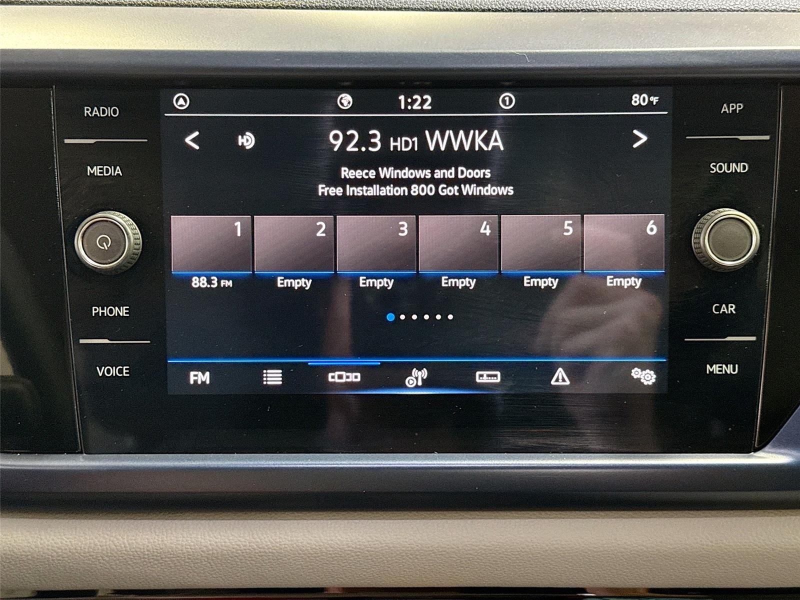 2022 Volkswagen Taos SE