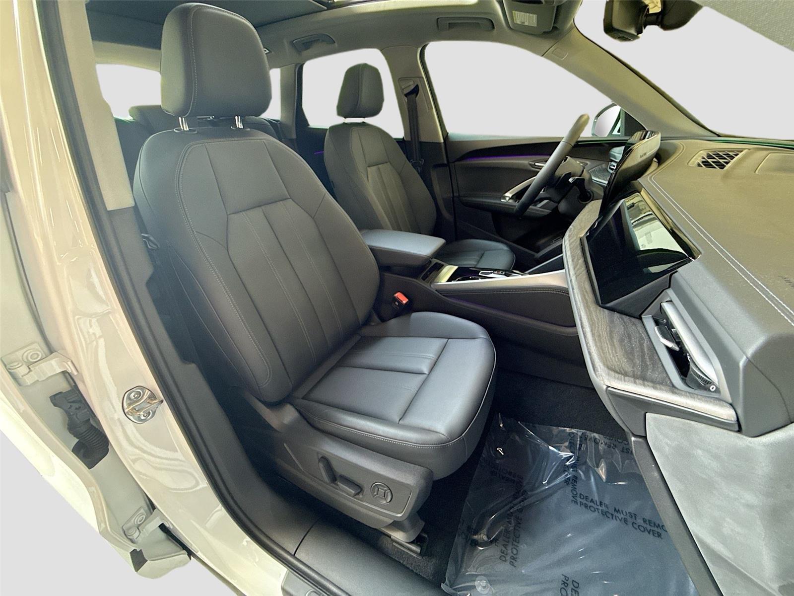 2025 Audi Q5 Premium