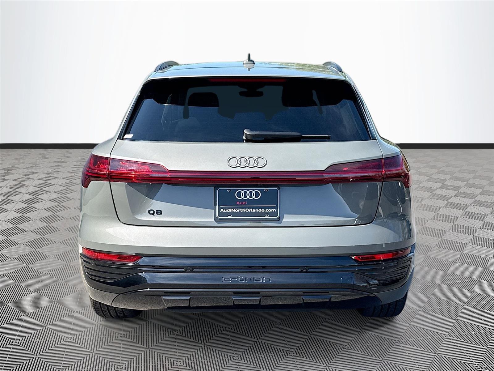 2024 Audi Q8 e-tron Premium Plus