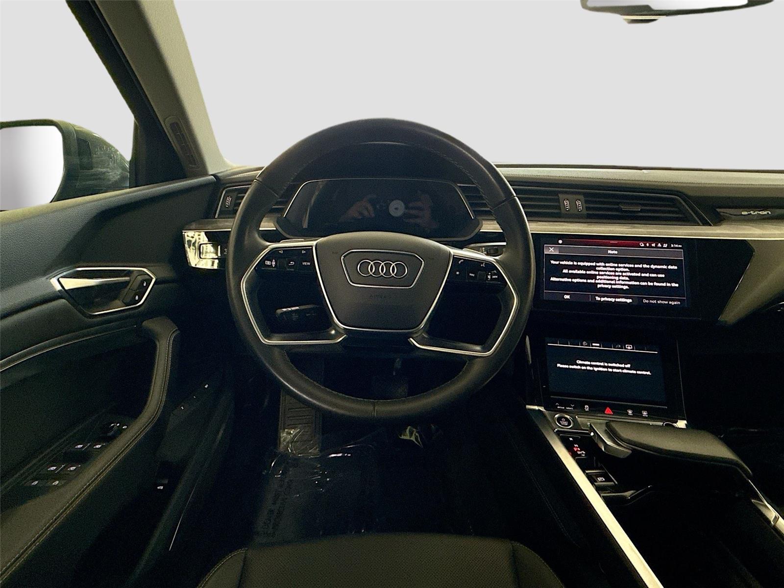 2024 Audi Q8 e-tron Premium Plus