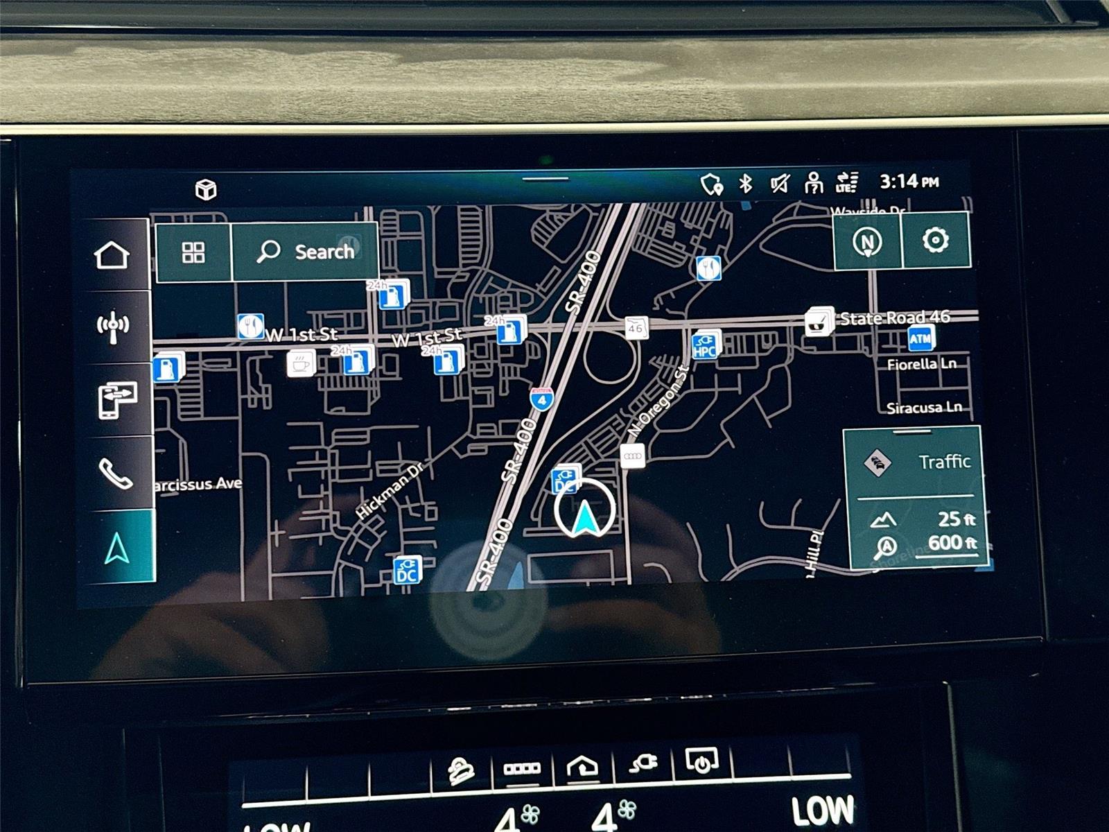 2024 Audi Q8 e-tron Premium Plus