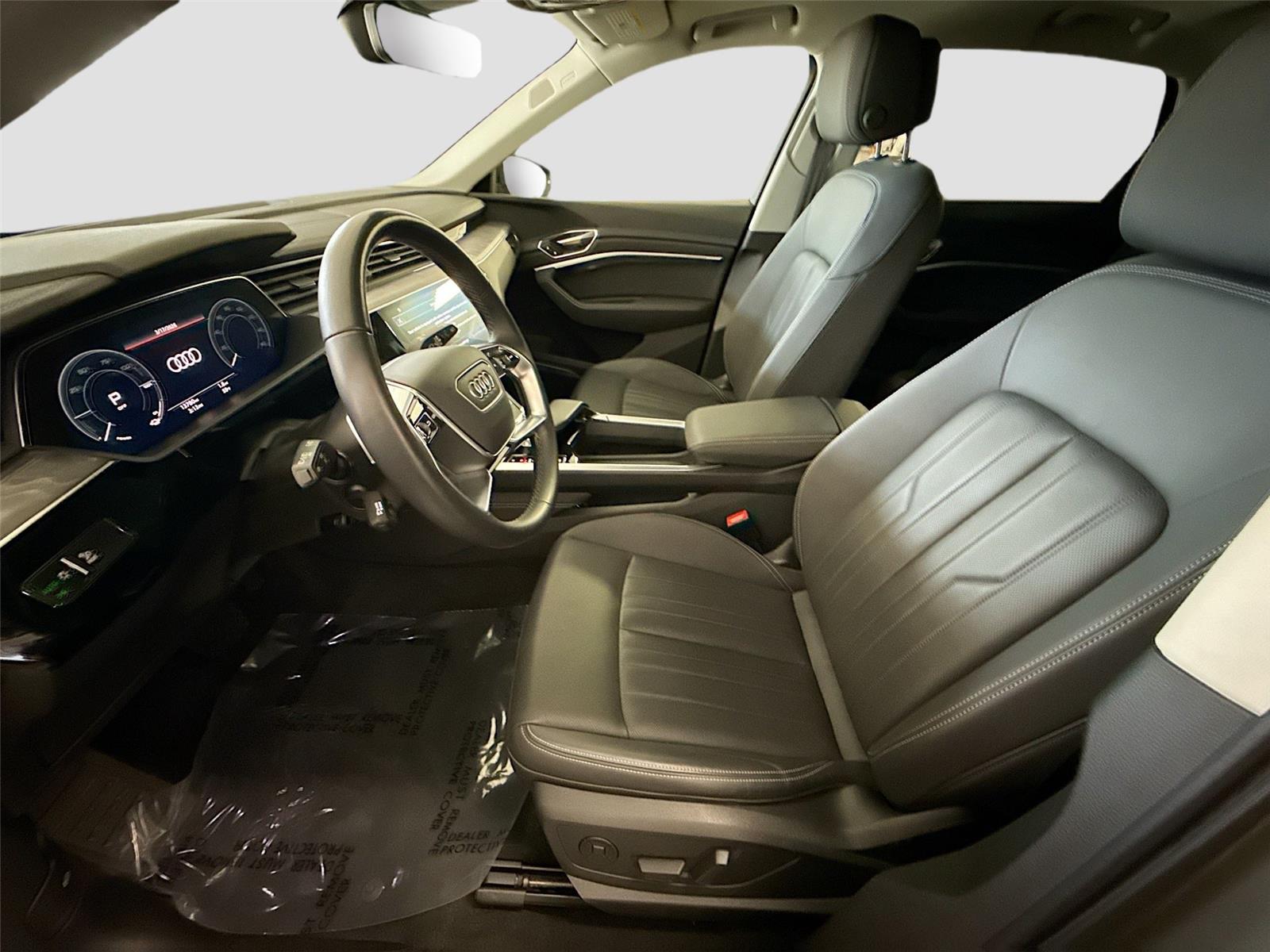 2024 Audi Q8 e-tron Premium Plus