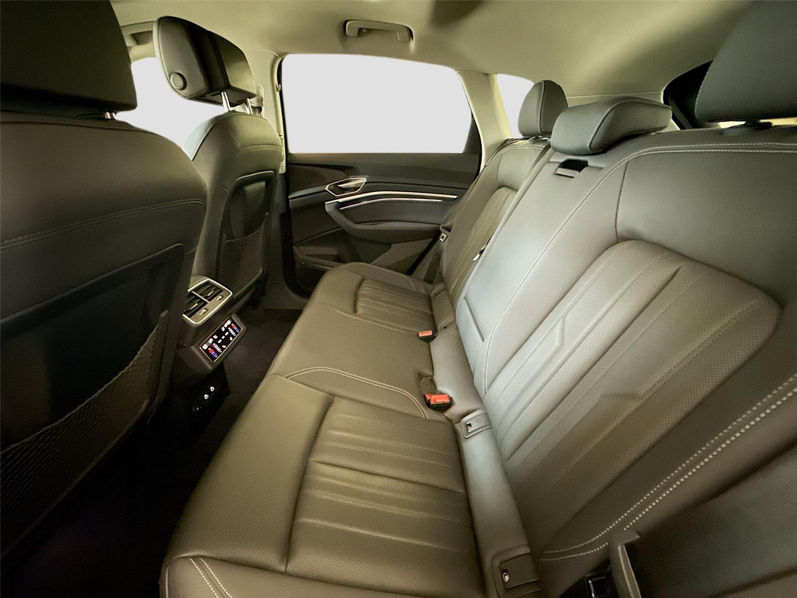 2024 Audi Q8 e-tron Premium Plus