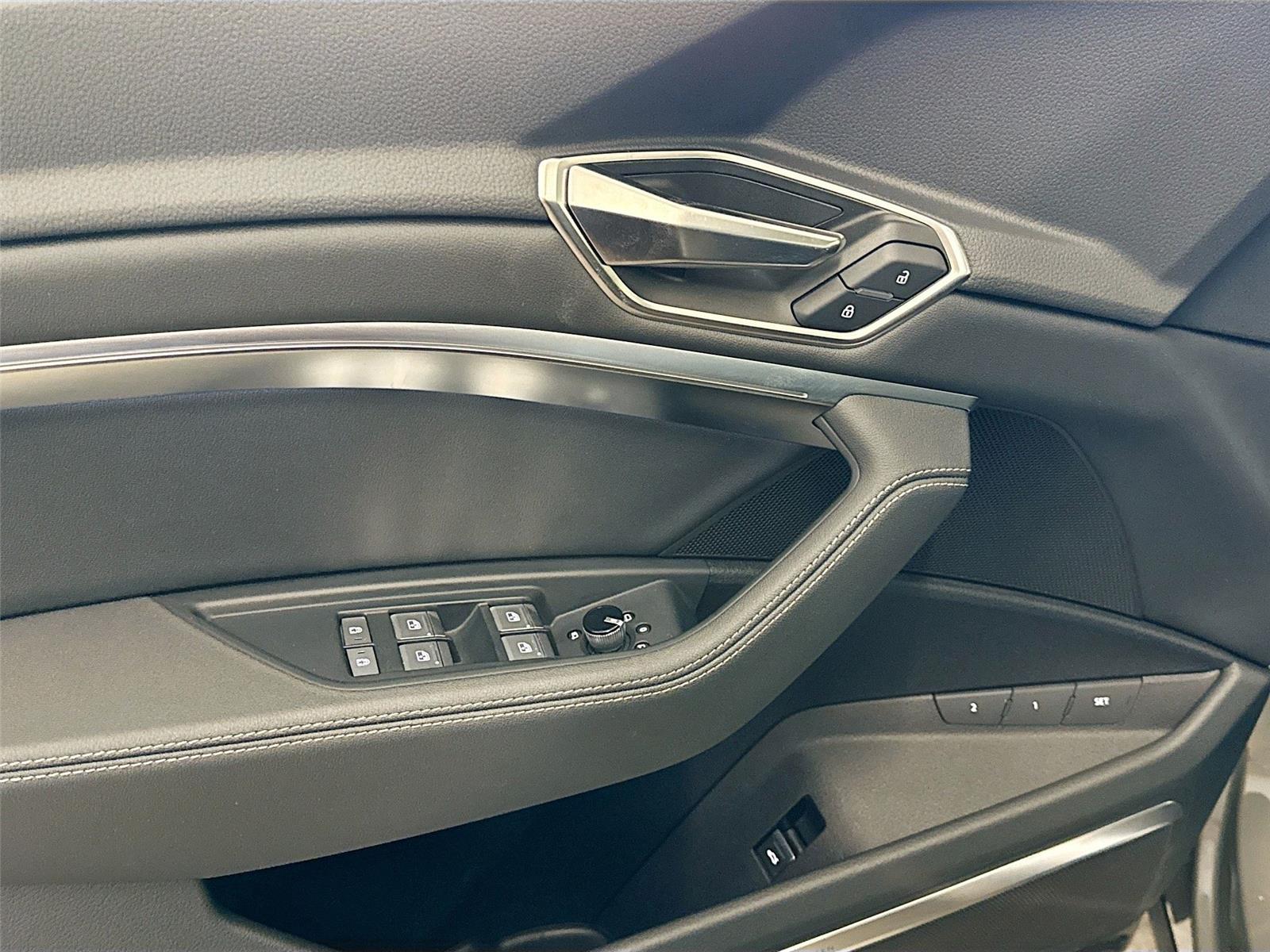 2024 Audi Q8 e-tron Premium Plus