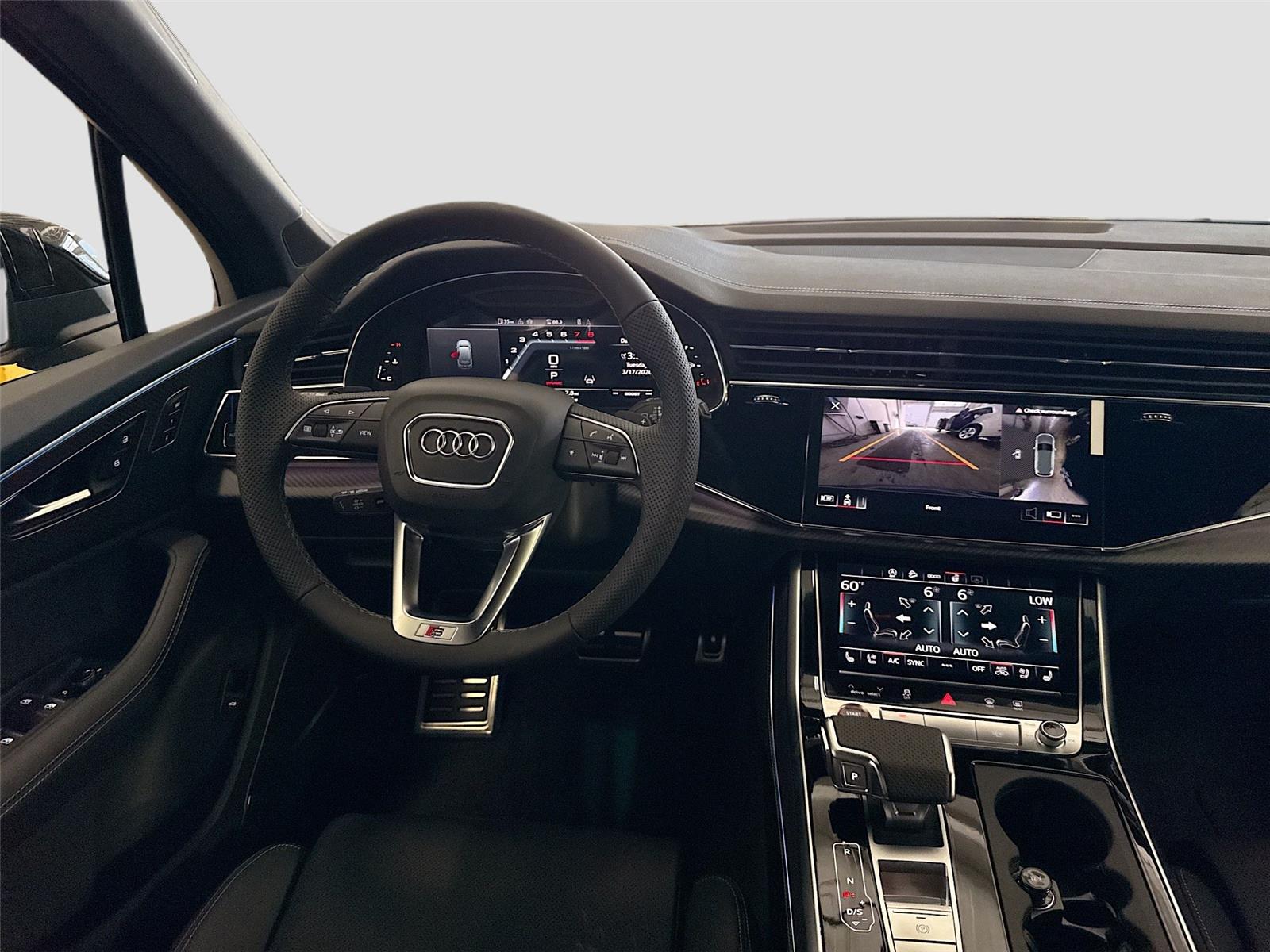 2026 Audi SQ7 Premium Plus