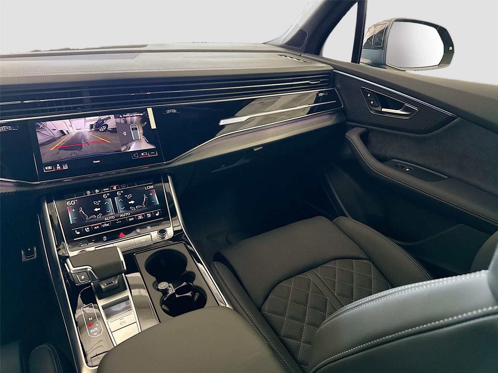 2026 Audi SQ7 Premium Plus