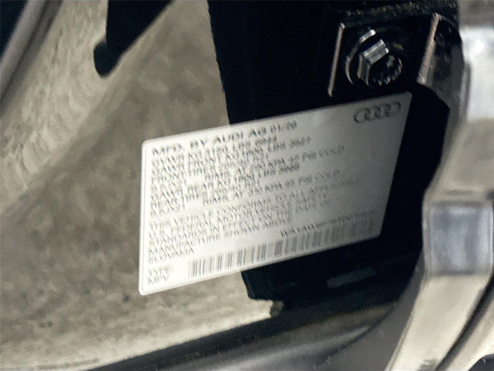 2026 Audi SQ7 Premium Plus