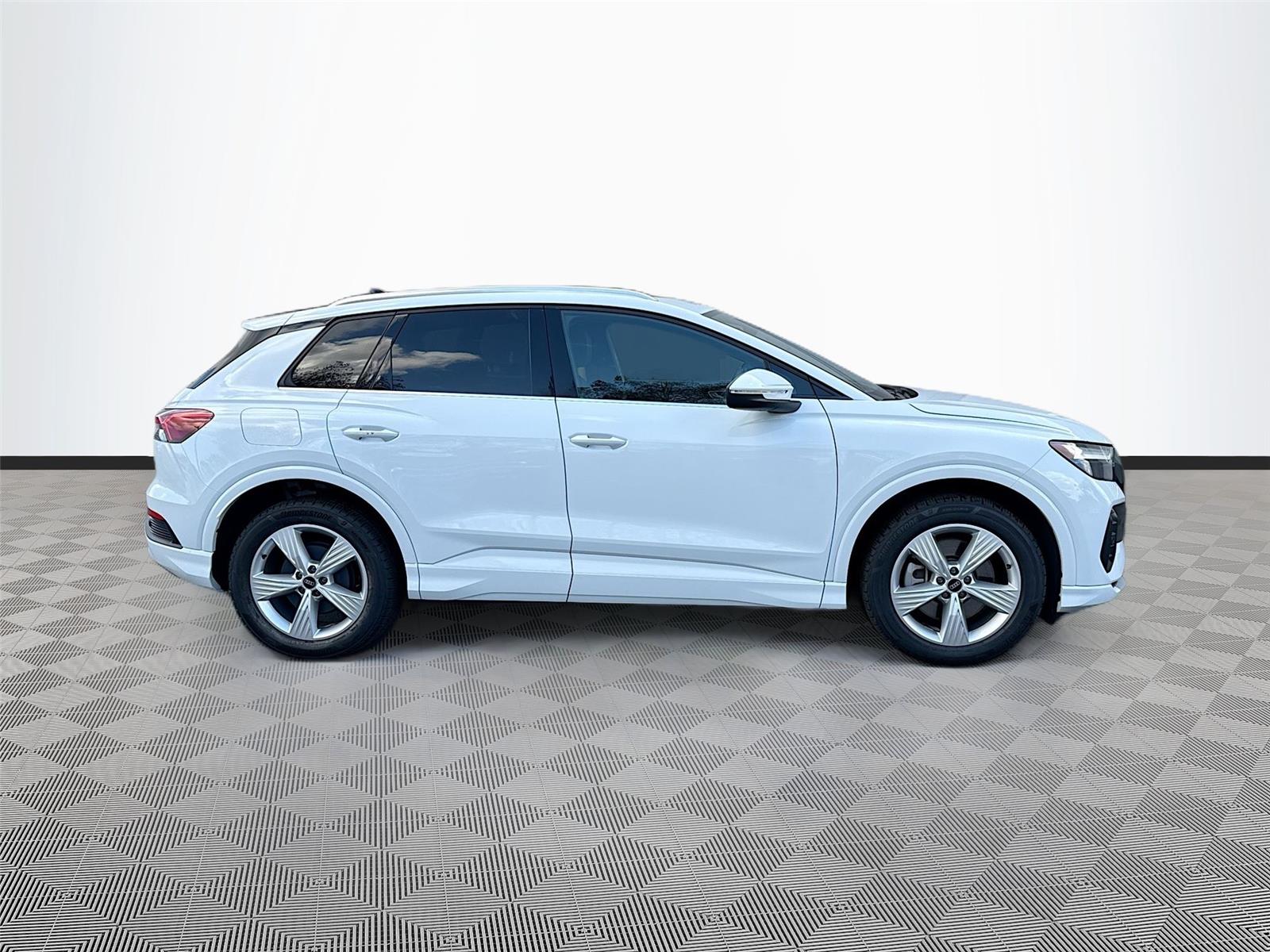 2022 Audi Q4 e-tron Premium