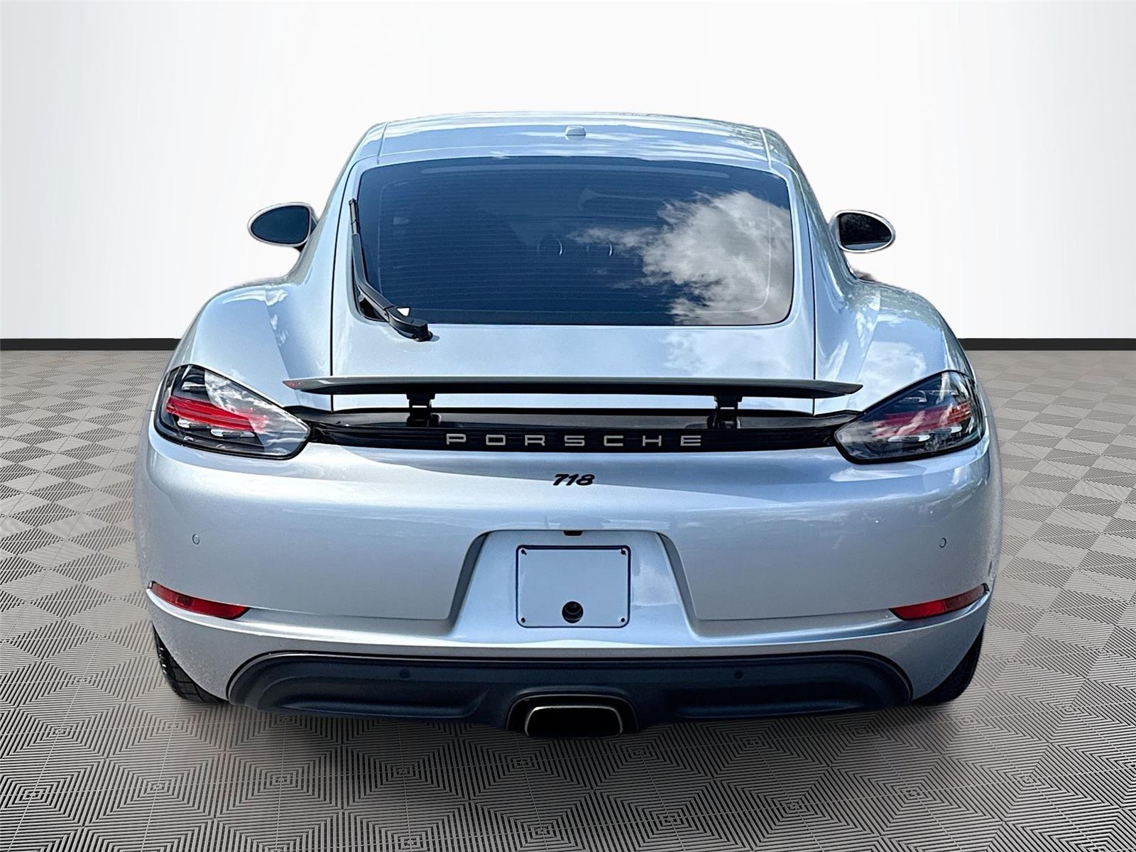 2021 Porsche 718 Cayman