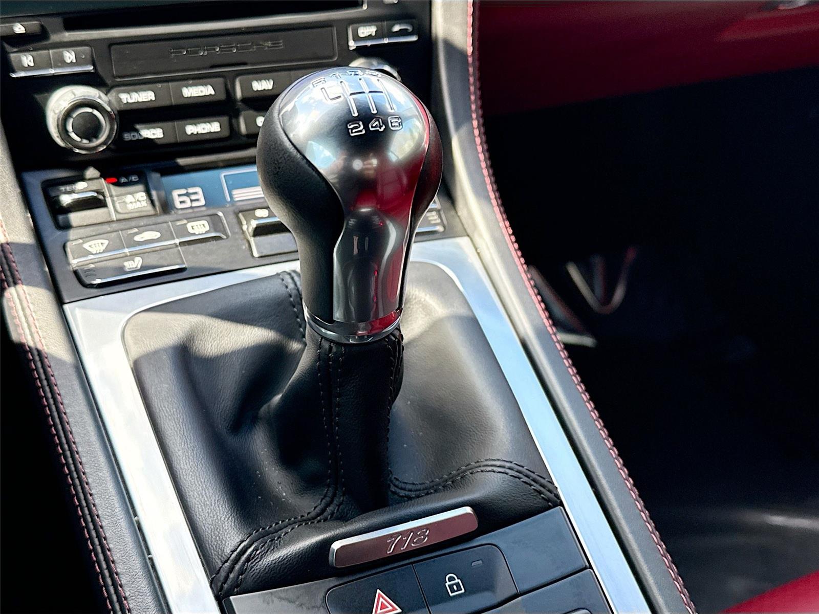 2021 Porsche 718 Cayman