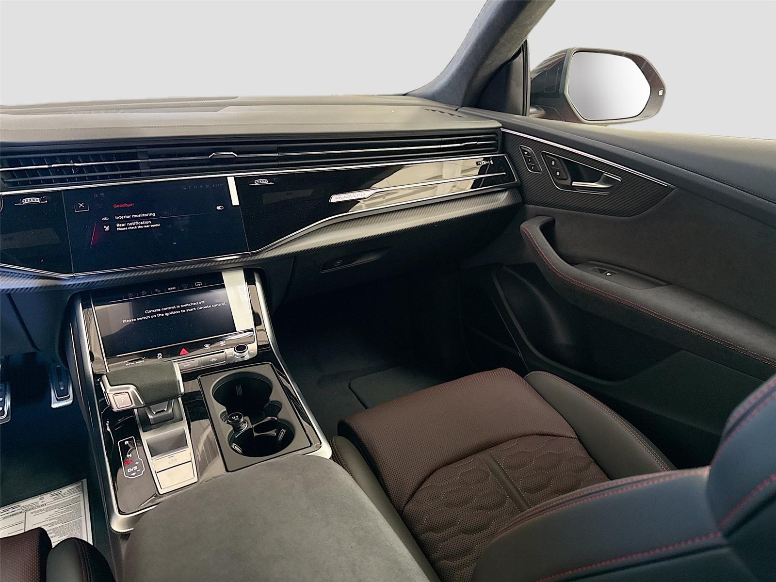 2026 Audi RS Q8 performance