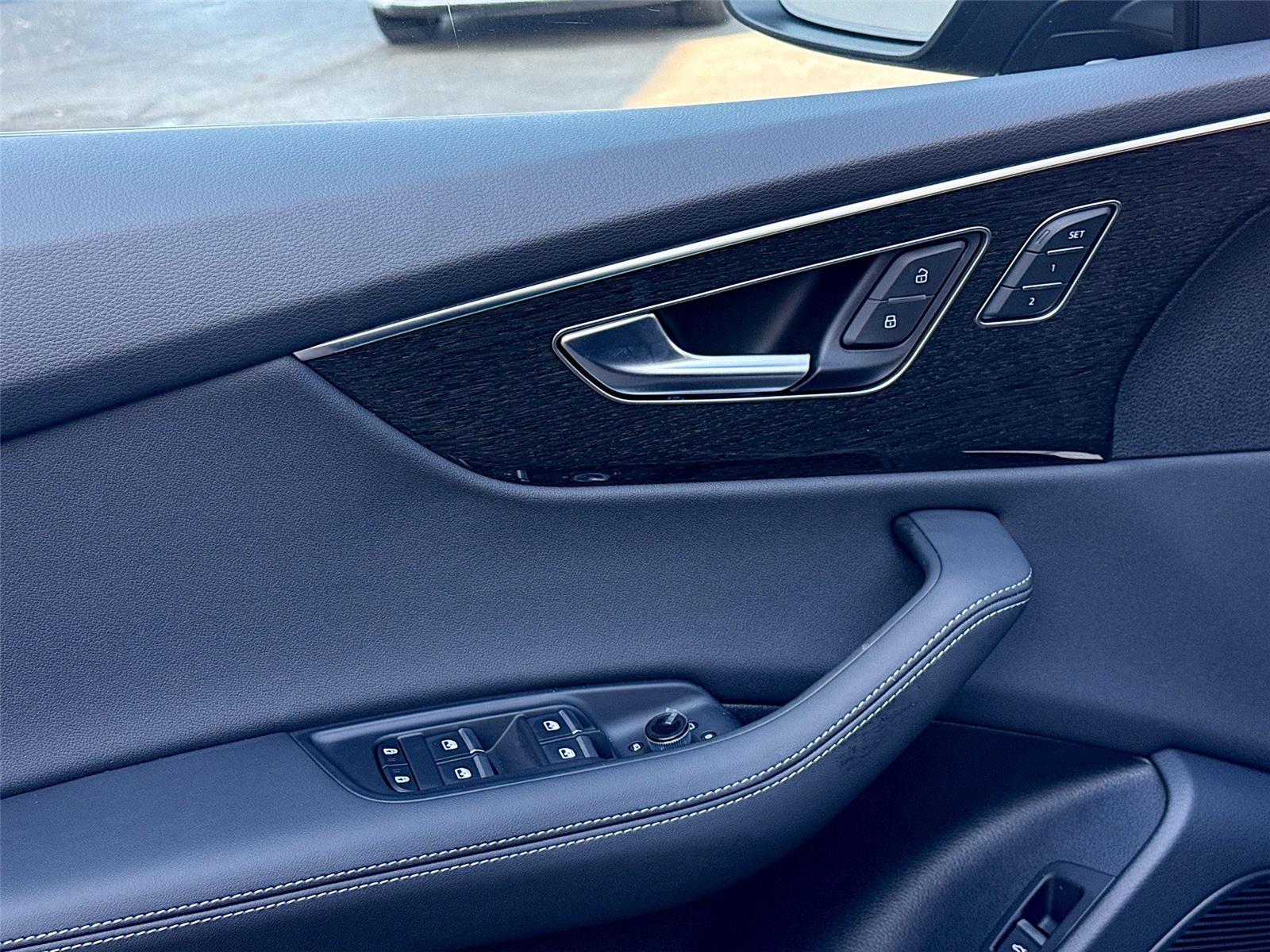 2026 Audi Q8 Premium Plus