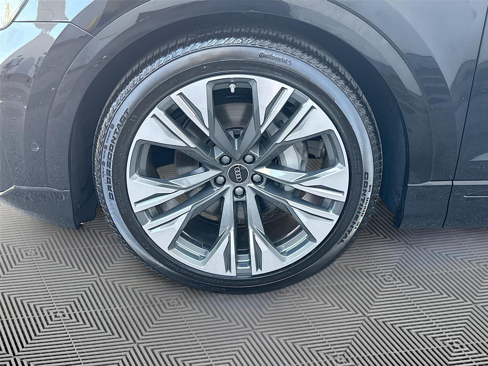 2026 Audi Q8 Premium Plus