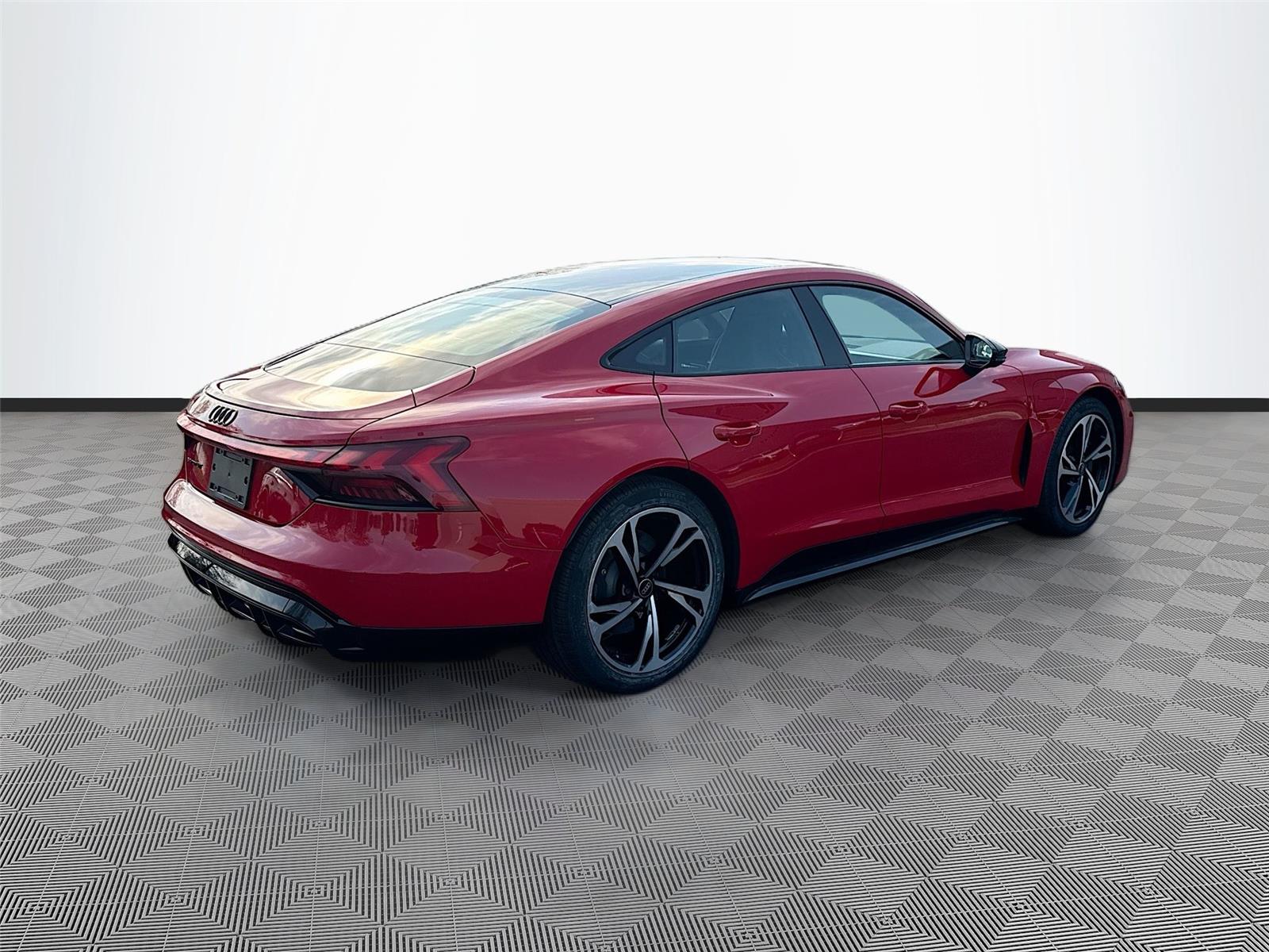 2024 Audi e-tron GT Premium Plus