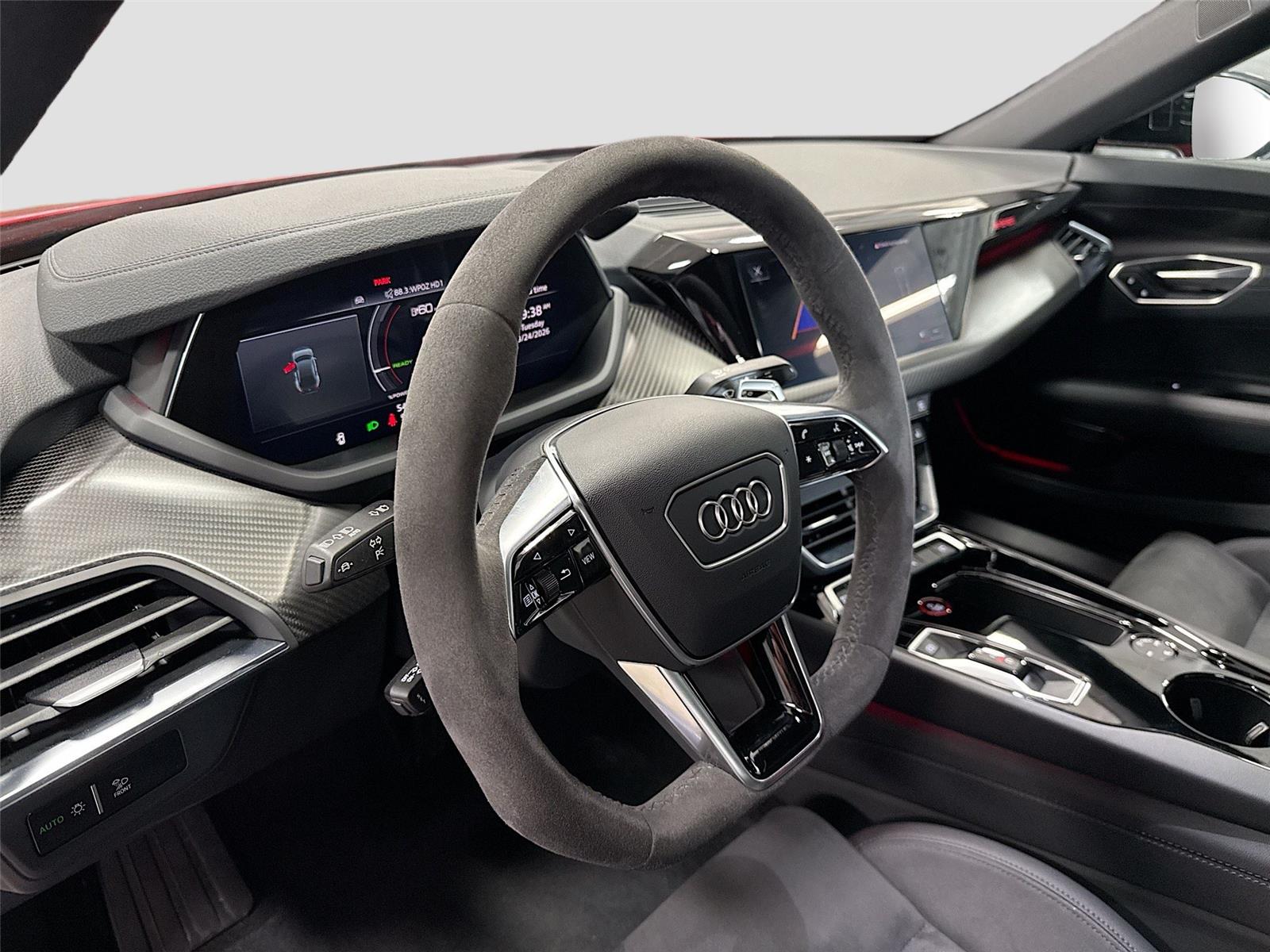 2024 Audi e-tron GT Premium Plus