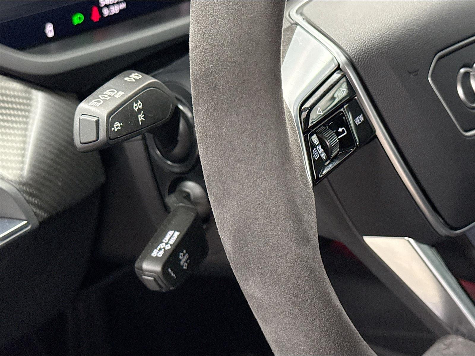 2024 Audi e-tron GT Premium Plus