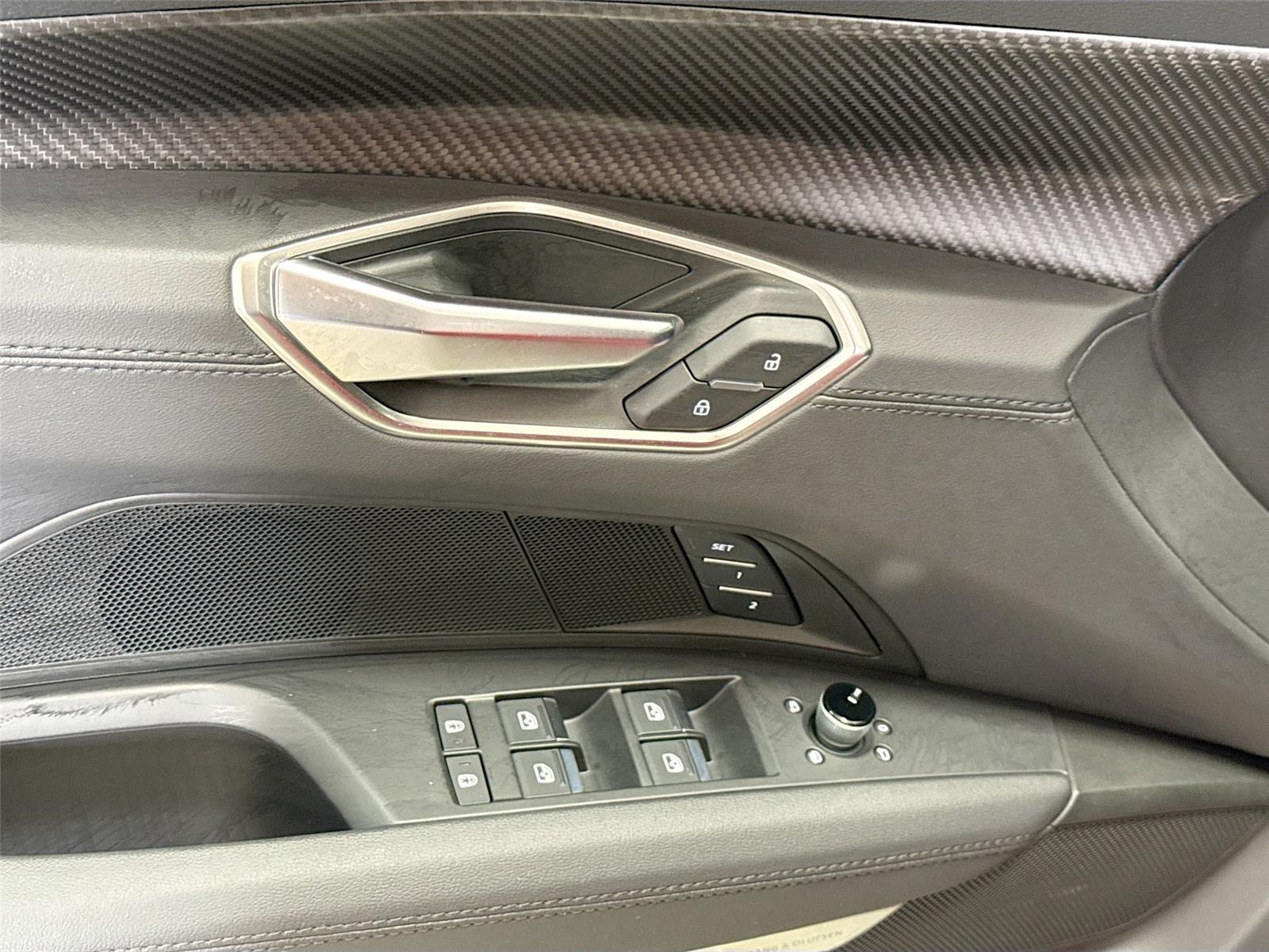 2024 Audi e-tron GT Premium Plus