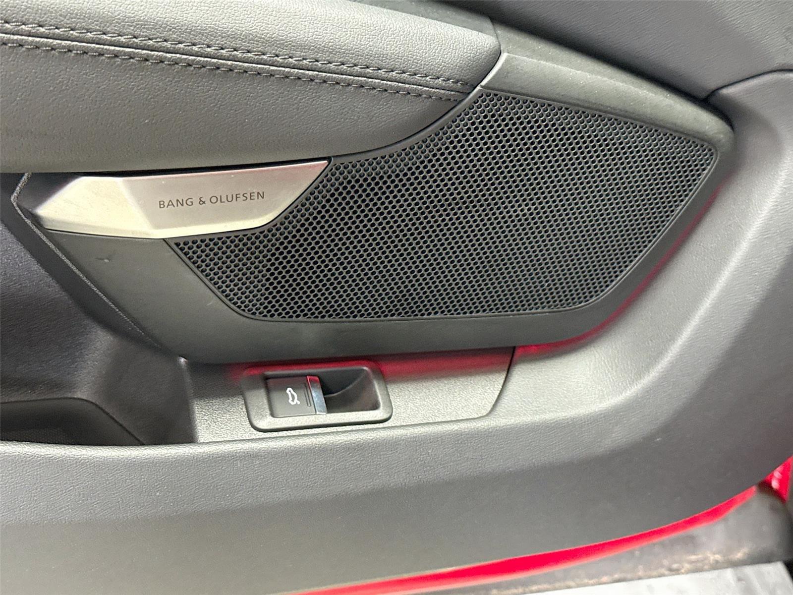 2024 Audi e-tron GT Premium Plus