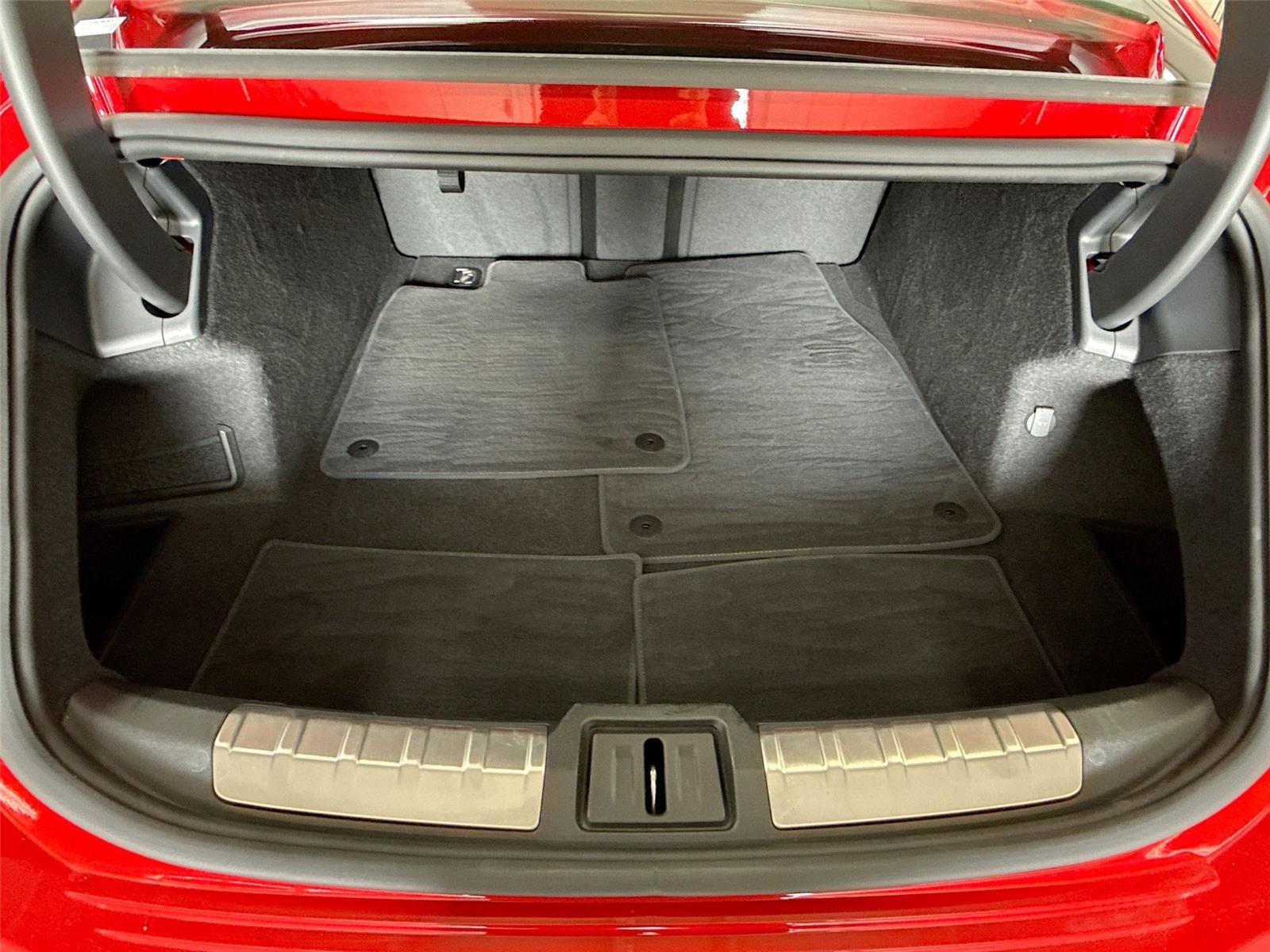 2024 Audi e-tron GT Premium Plus