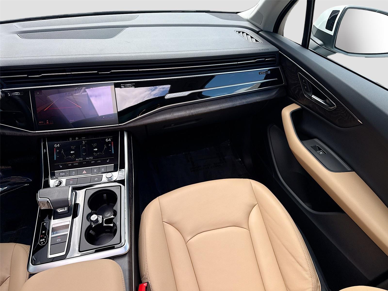 2025 Audi Q7 Premium