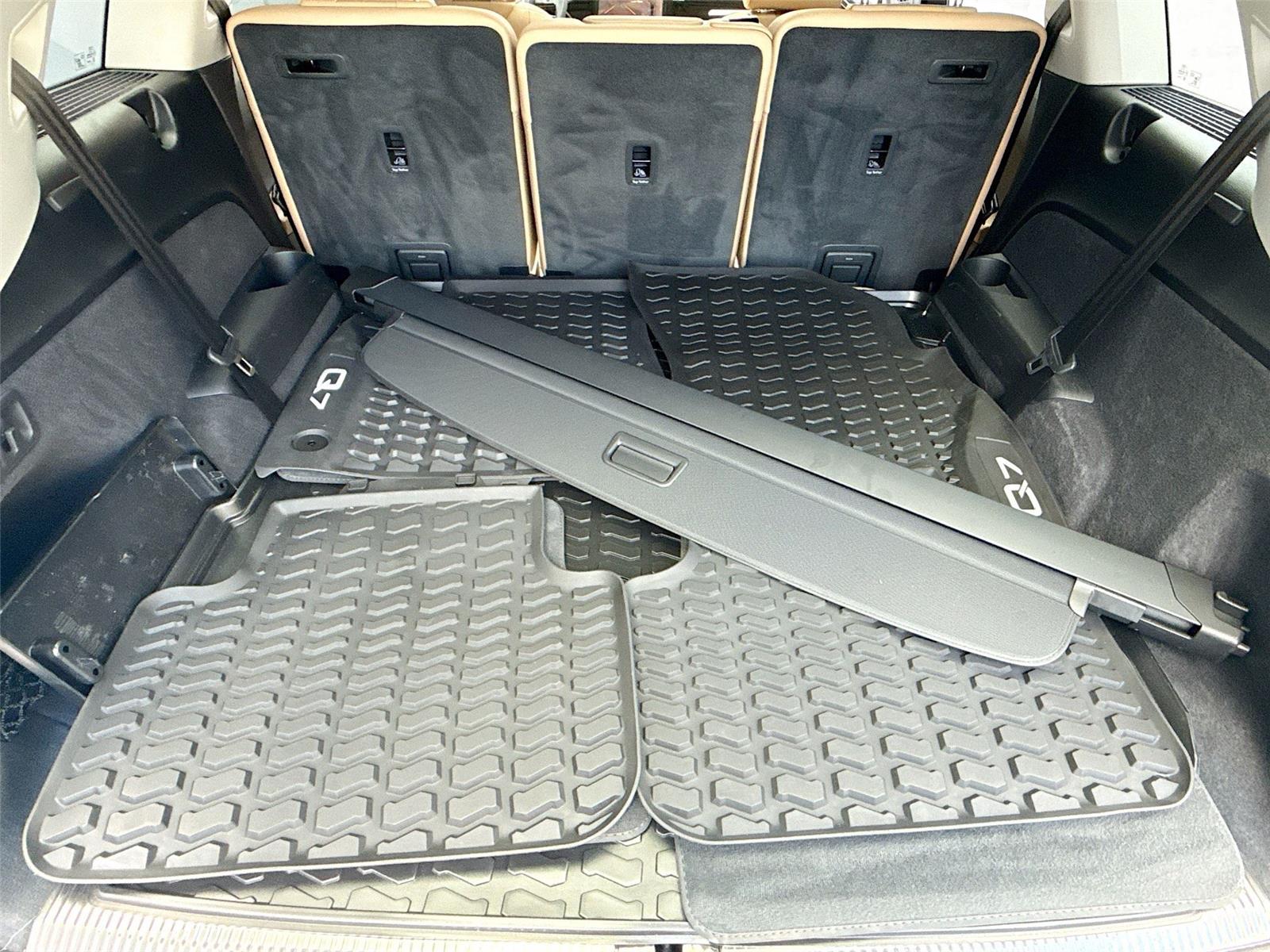 2025 Audi Q7 Premium