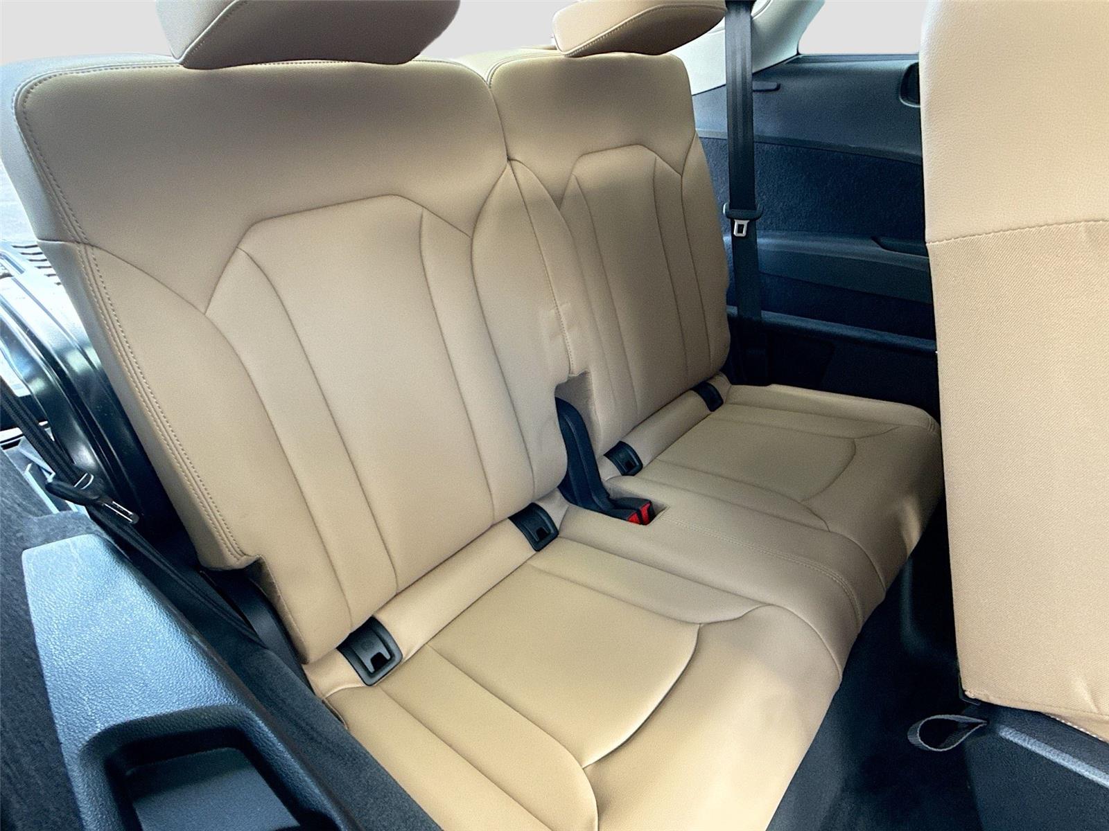 2025 Audi Q7 Premium