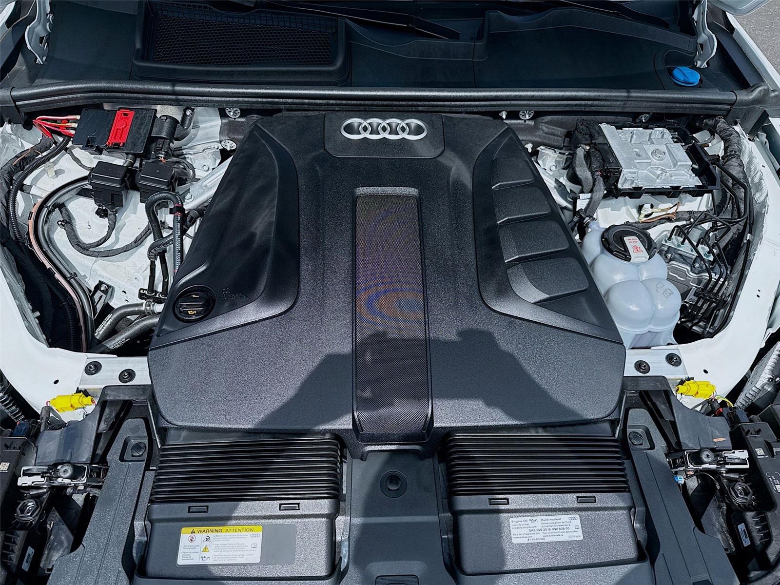 2025 Audi Q7 Premium