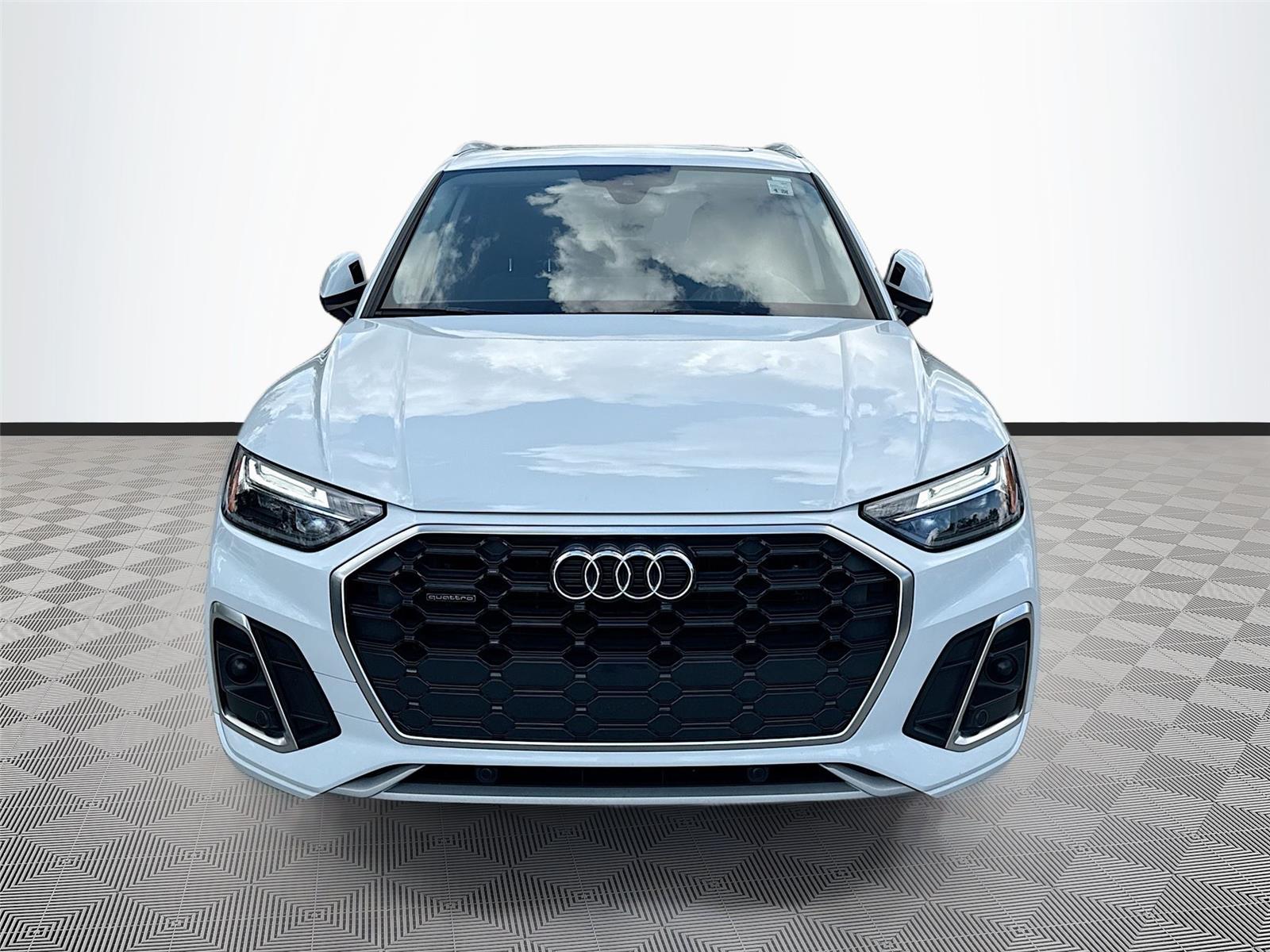 2023 Audi Q5 S line Premium