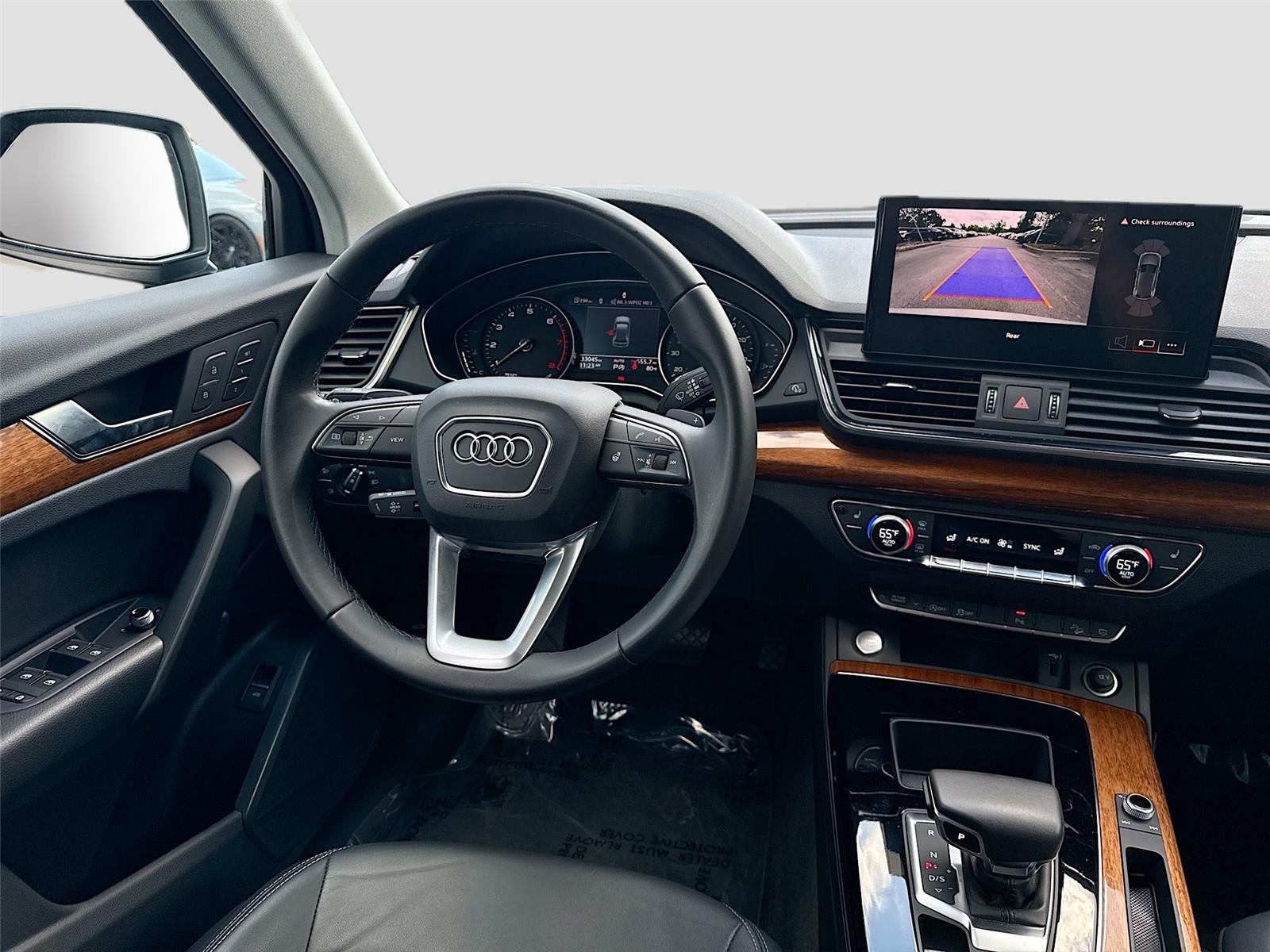 2023 Audi Q5 S line Premium