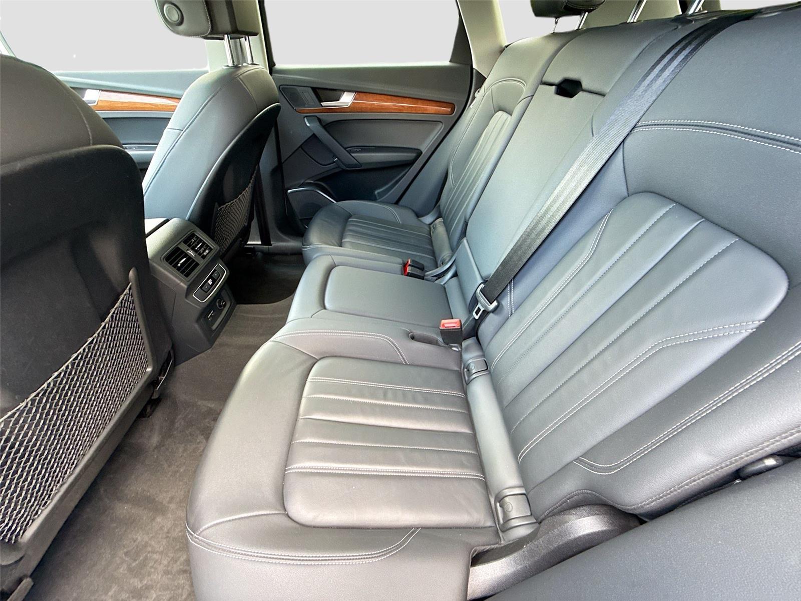 2023 Audi Q5 S line Premium