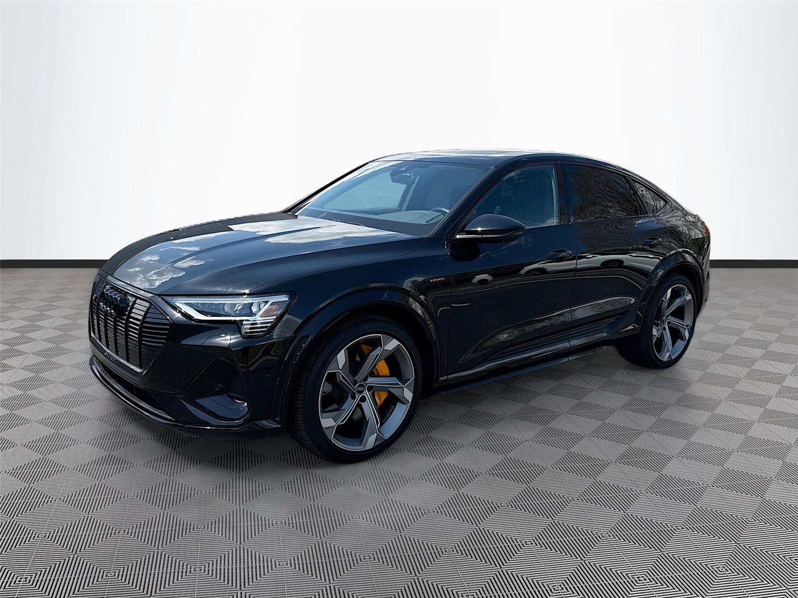 2023 Audi e-tron S Sportback Premium Plus