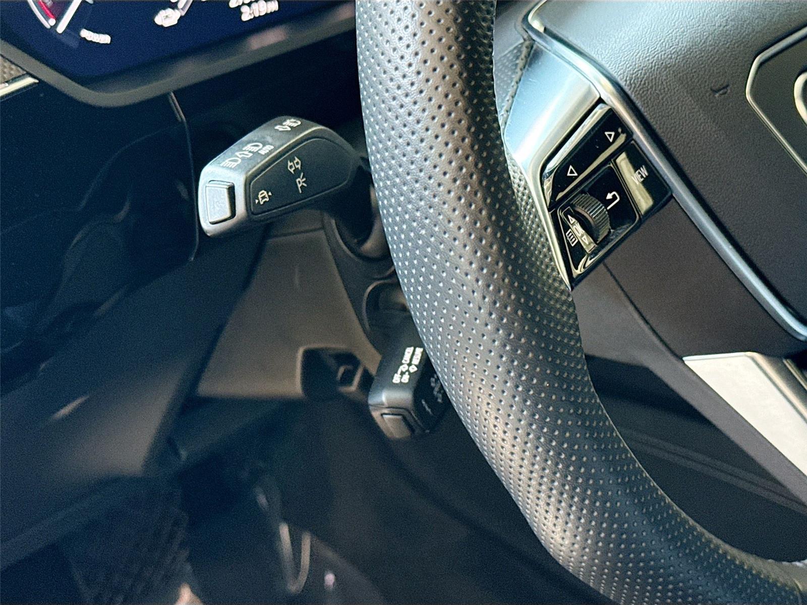 2023 Audi e-tron S Sportback Premium Plus