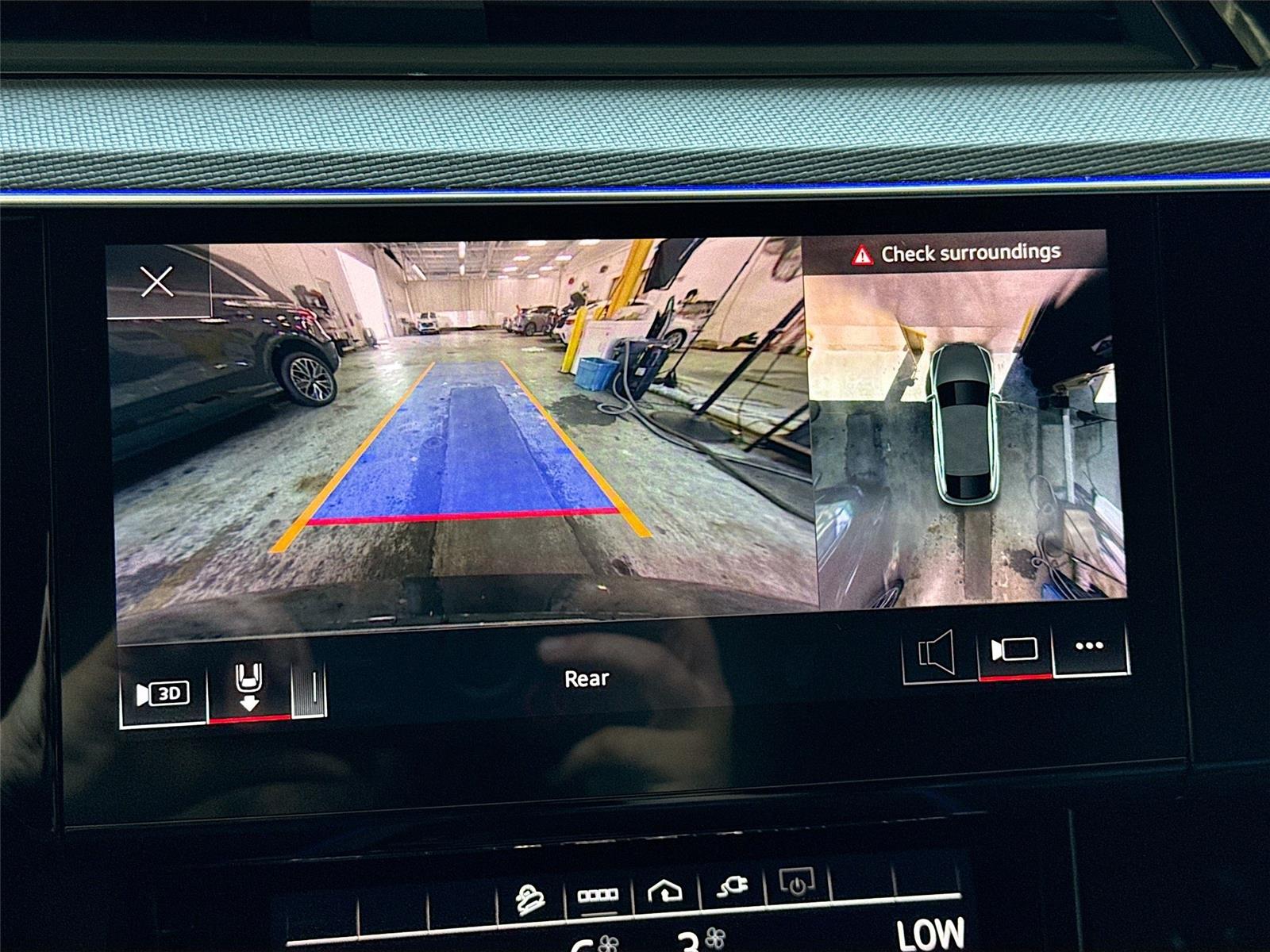 2023 Audi e-tron S Sportback Premium Plus