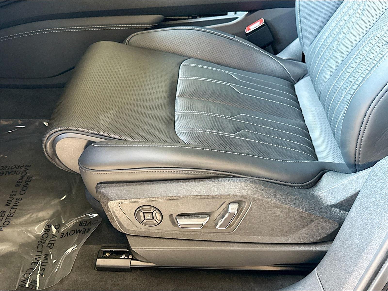 2023 Audi e-tron S Sportback Premium Plus