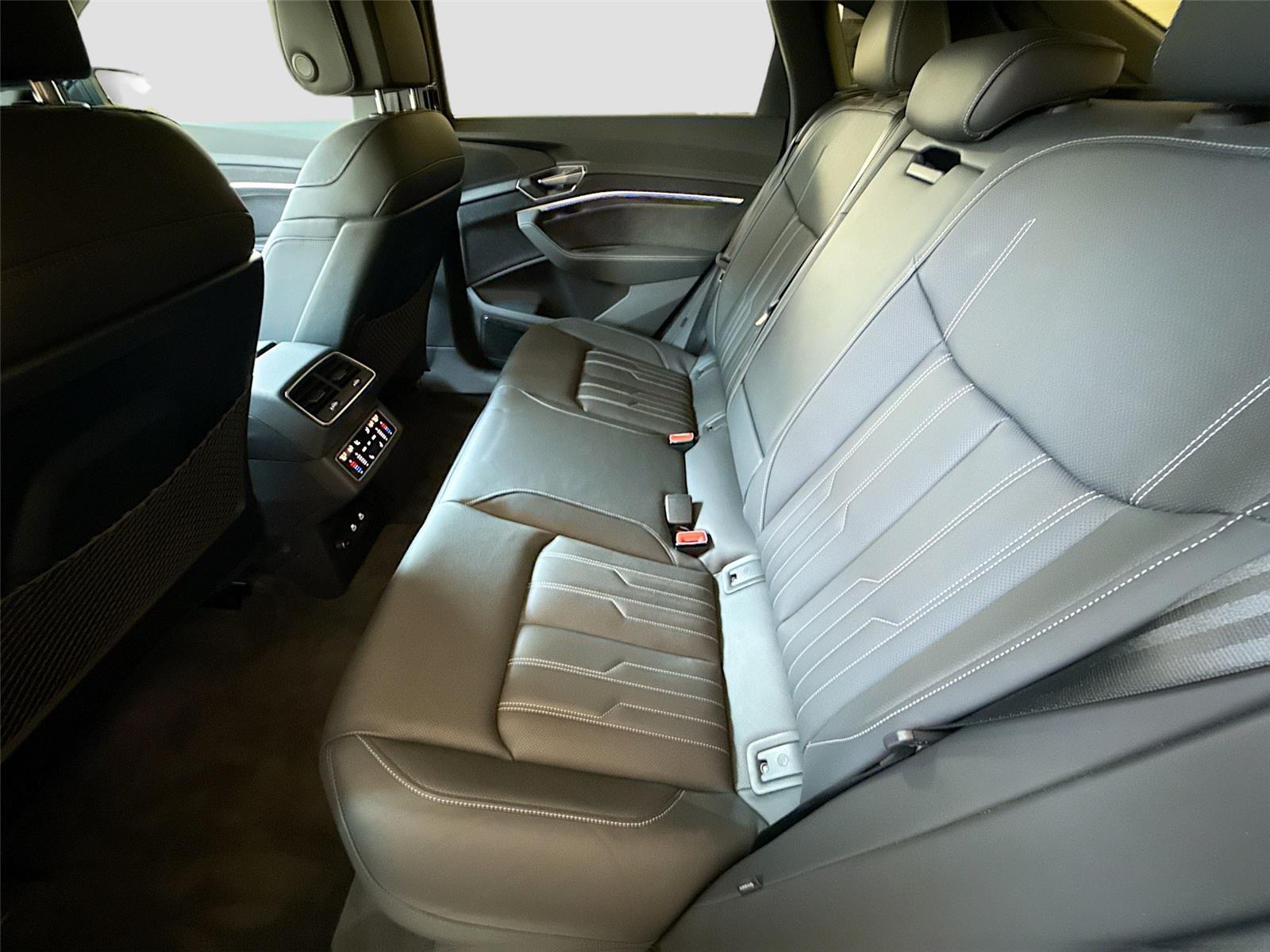 2023 Audi e-tron S Sportback Premium Plus