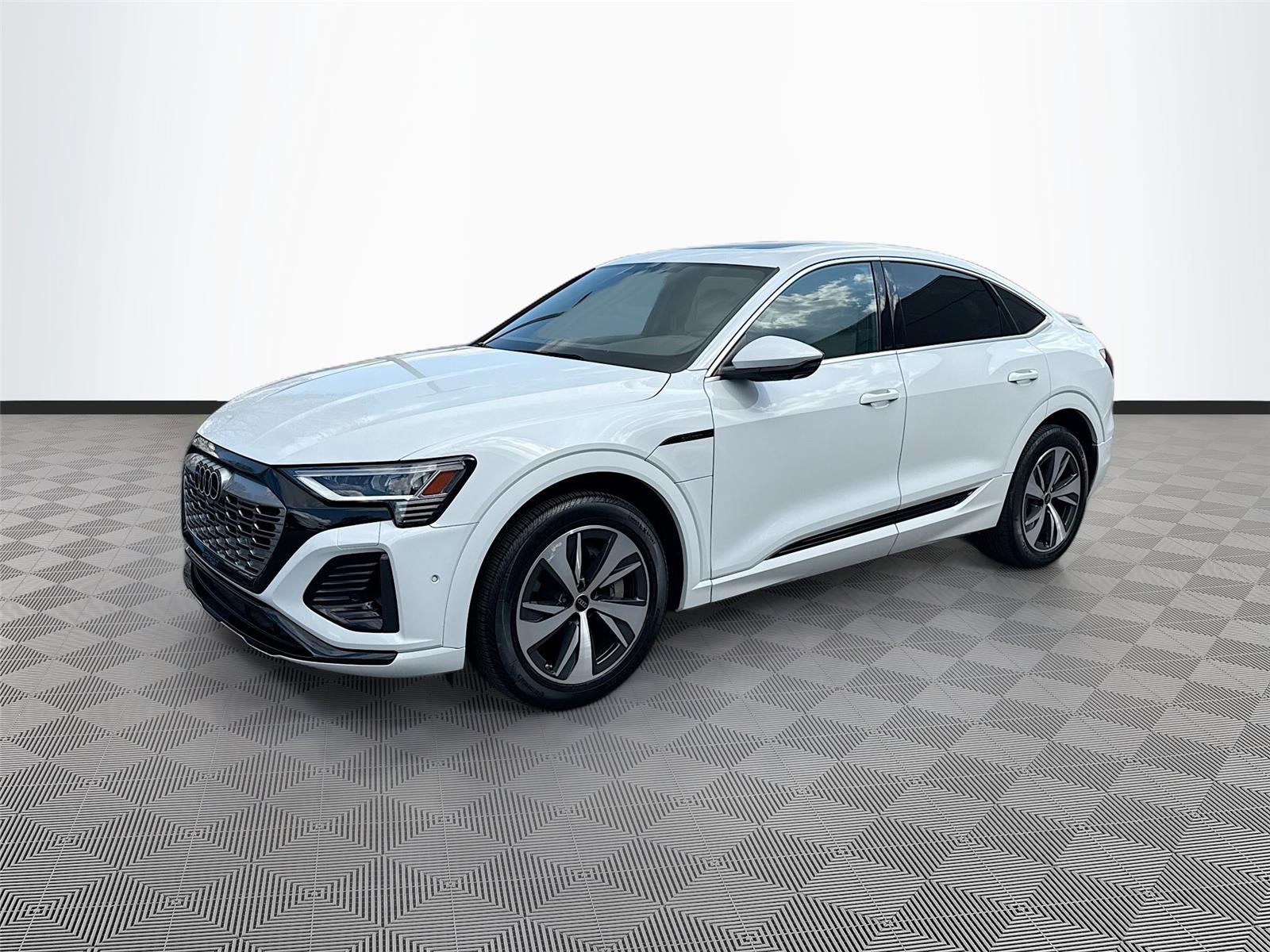 2024 Audi Q8 e-tron Sportback S line Premium Plus
