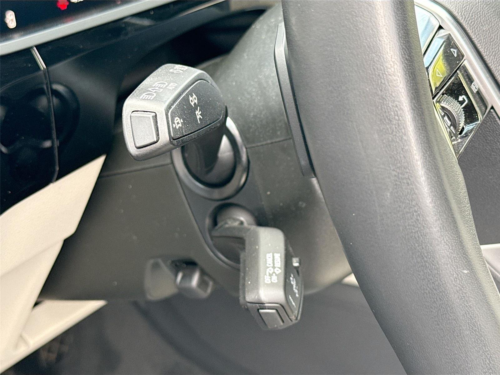 2024 Audi Q8 e-tron Sportback S line Premium Plus