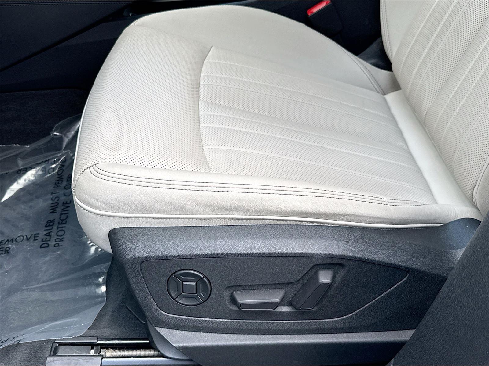 2024 Audi Q8 e-tron Sportback S line Premium Plus