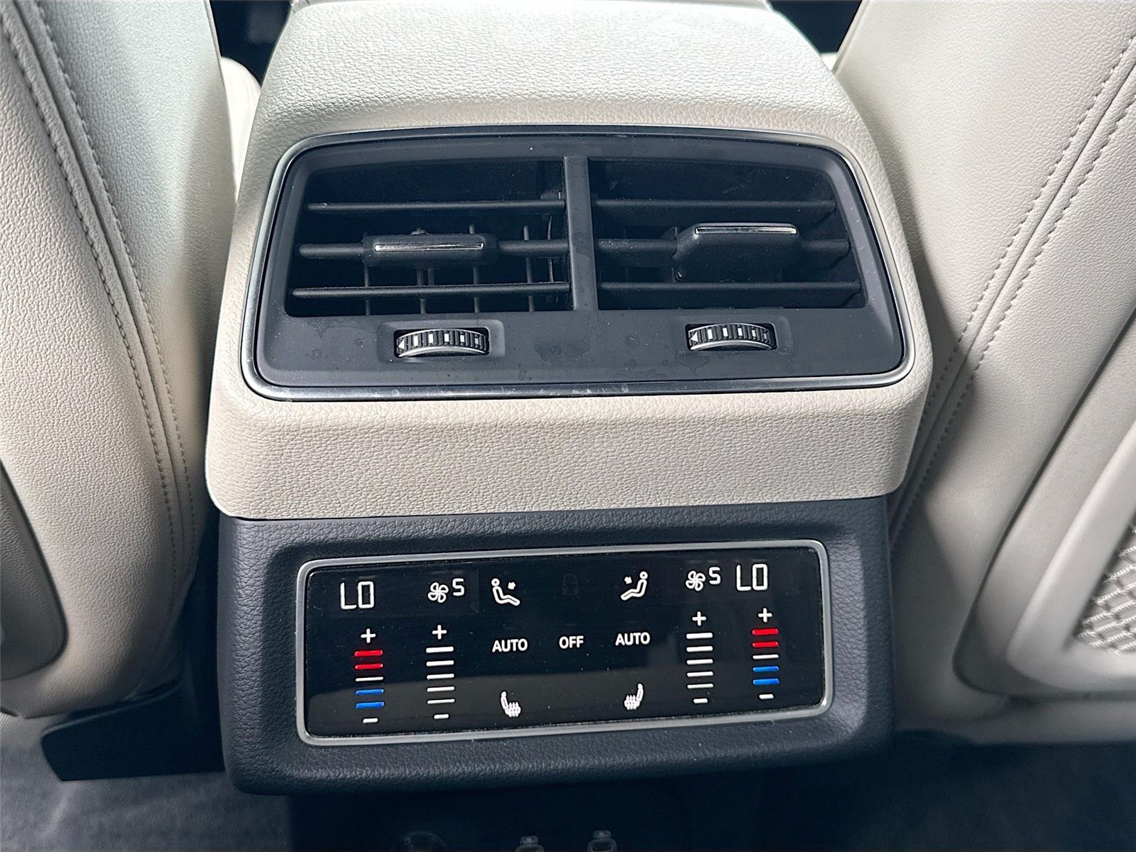 2024 Audi Q8 e-tron Sportback S line Premium Plus