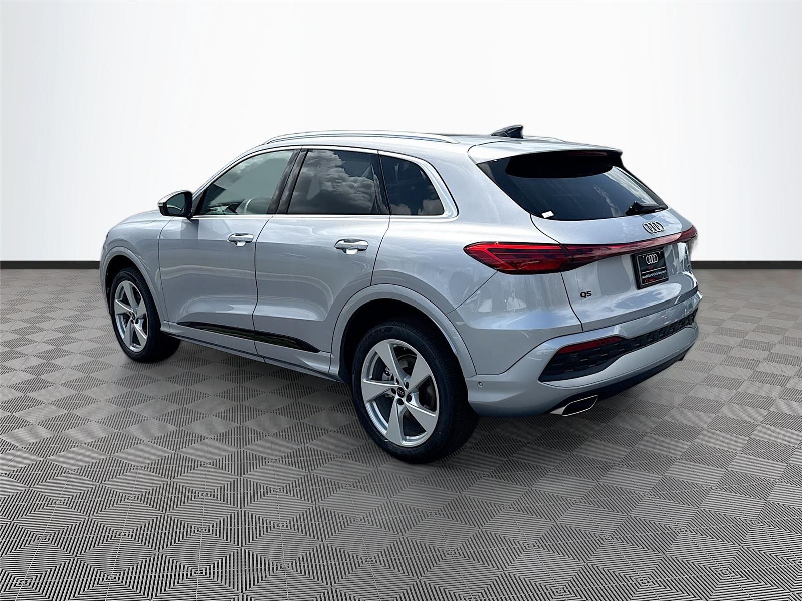 2025 Audi Q5 Premium Plus