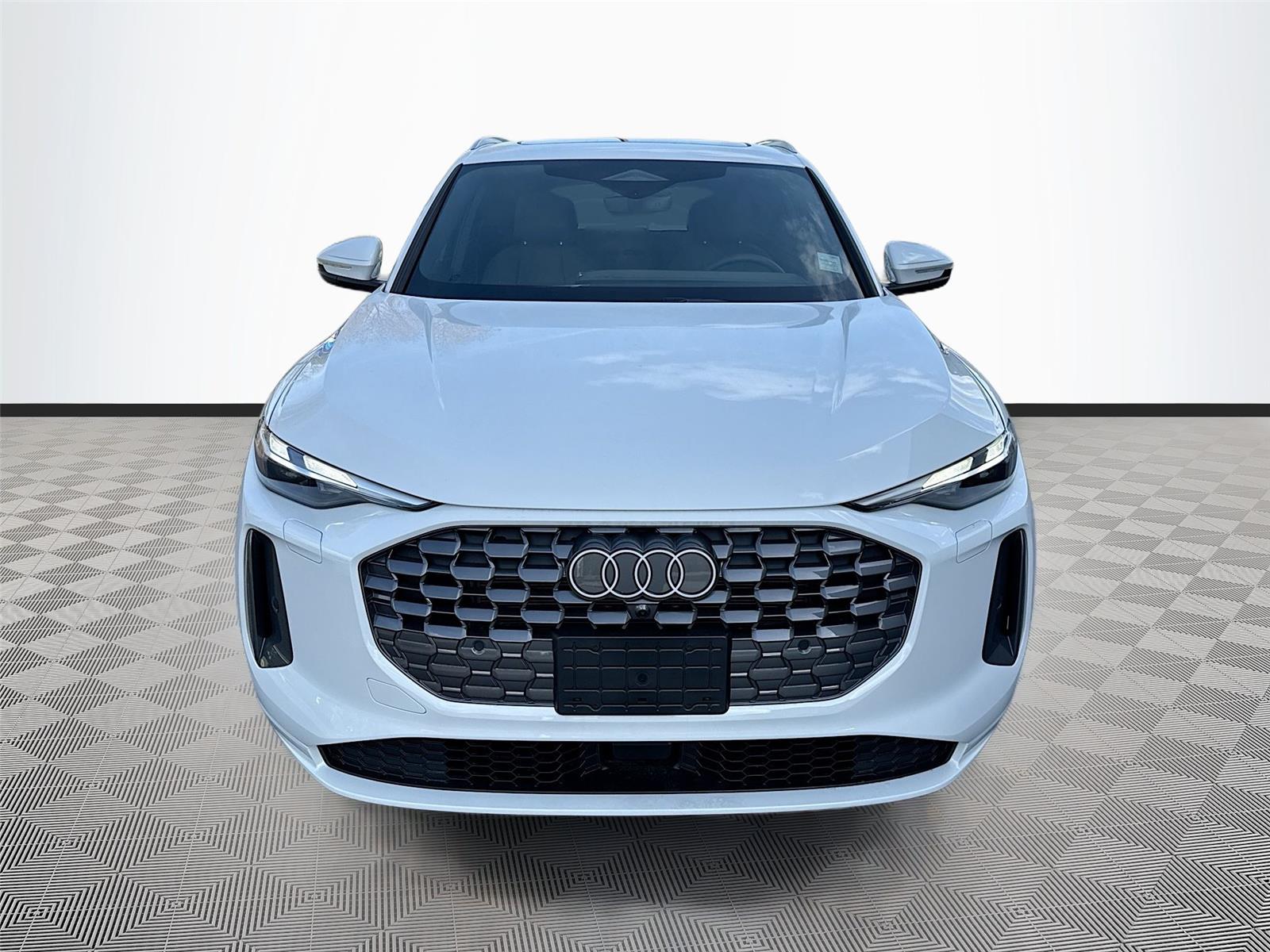 2025 Audi Q5 Premium