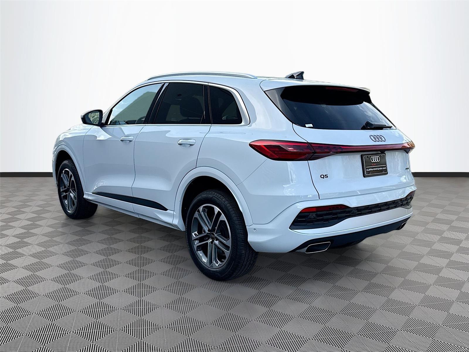 2025 Audi Q5 Premium