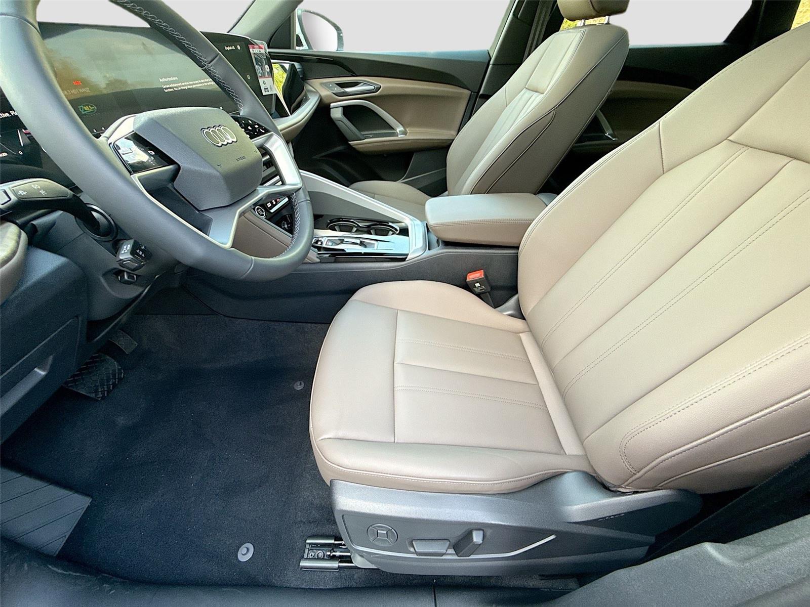 2025 Audi Q5 Premium