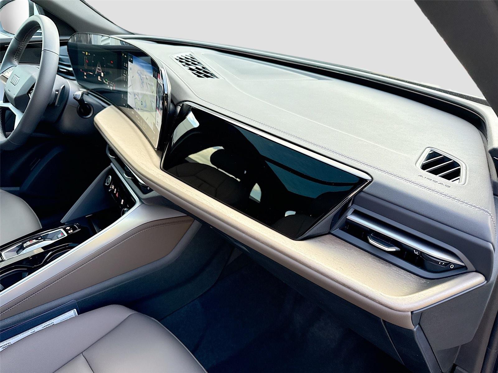 2025 Audi Q5 Premium